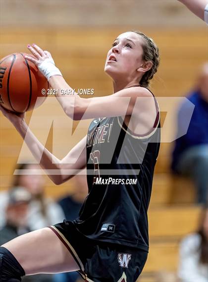 Thumbnail 3 in Whitney vs Lincoln (Chavez tournament) photogallery.