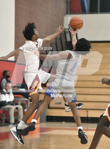 Thumbnail 3 in Hillcrest vs. Los Altos (State Preview Classic) photogallery.