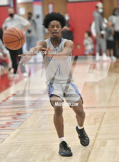 Thumbnail 3 in Hillcrest vs. Los Altos (State Preview Classic) photogallery.