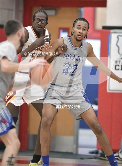 Thumbnail 3 in Hillcrest vs. Los Altos (State Preview Classic) photogallery.