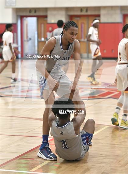 Thumbnail 2 in Hillcrest vs. Los Altos (State Preview Classic) photogallery.
