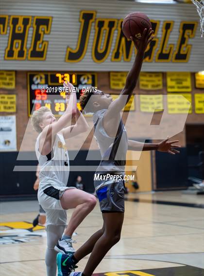 Thumbnail 3 in Chandler @ Gilbert (Welcome To The Jungle Holiday Tournament) photogallery.