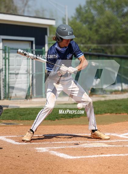 Thumbnail 2 in Lee's Summit @ Oak Park - Senior Night photogallery.