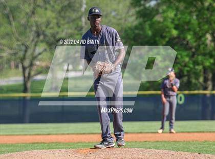 Thumbnail 2 in Lee's Summit @ Oak Park - Senior Night photogallery.