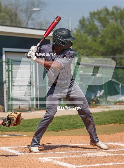 Thumbnail 3 in Lee's Summit @ Oak Park - Senior Night photogallery.