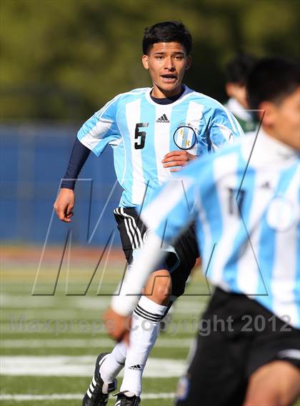 Thumbnail 1 in Canoga Park @ El Camino Real (Valley Kickoff Classic) photogallery.