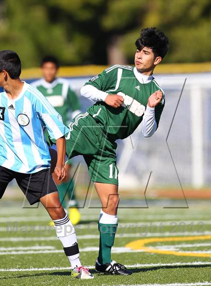 Thumbnail 2 in Canoga Park @ El Camino Real (Valley Kickoff Classic) photogallery.