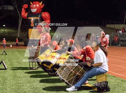 Thumbnail 3 in Mission Viejo vs. Mater Dei (CIF SS D1 Semifinal) photogallery.