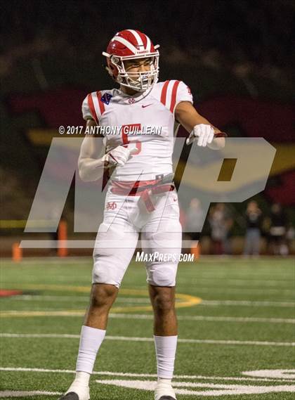 Thumbnail 2 in Mission Viejo vs. Mater Dei (CIF SS D1 Semifinal) photogallery.