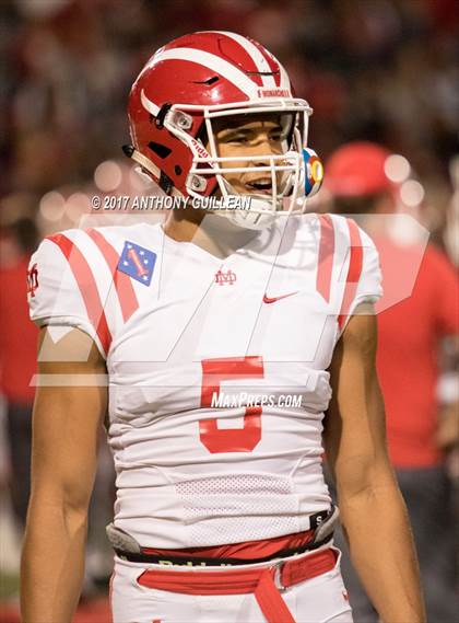 Thumbnail 3 in Mission Viejo vs. Mater Dei (CIF SS D1 Semifinal) photogallery.