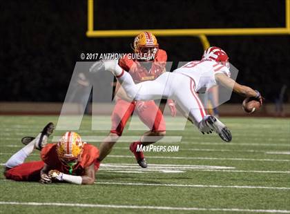 Thumbnail 3 in Mission Viejo vs. Mater Dei (CIF SS D1 Semifinal) photogallery.