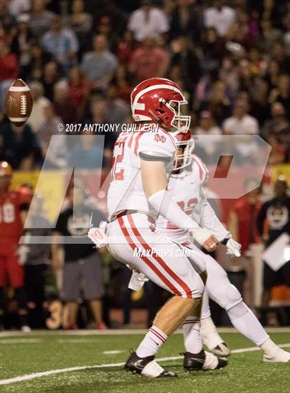 Thumbnail 3 in Mission Viejo vs. Mater Dei (CIF SS D1 Semifinal) photogallery.