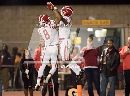 Thumbnail 1 in Mission Viejo vs. Mater Dei (CIF SS D1 Semifinal) photogallery.