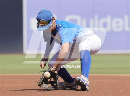 Thumbnail 2 in La Jolla vs. San Diego @ Petco Park photogallery.