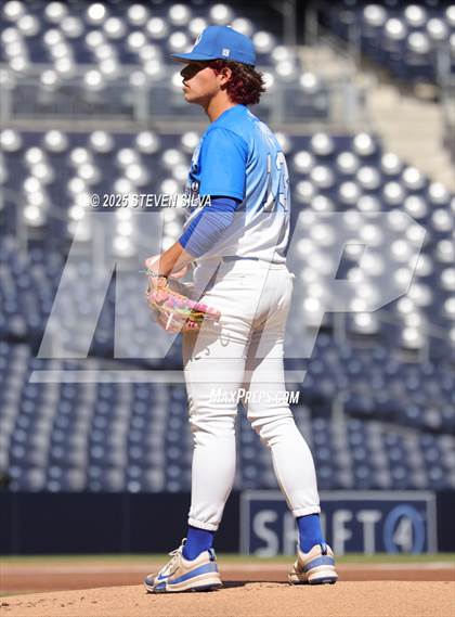 Thumbnail 2 in La Jolla vs. San Diego @ Petco Park photogallery.