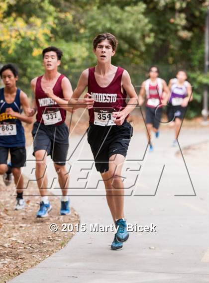 Thumbnail 1 in MMC League Meet photogallery.