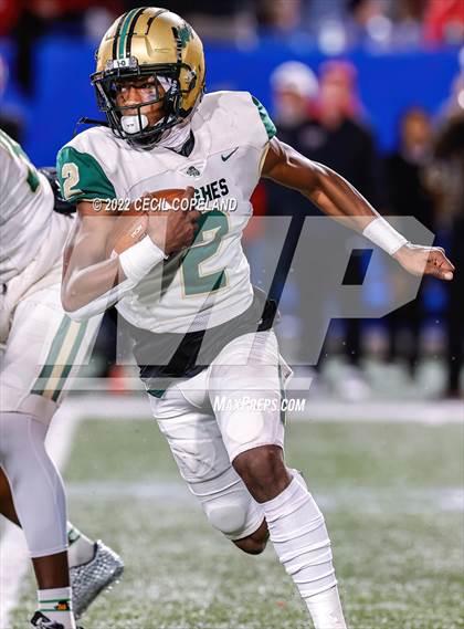 Thumbnail 1 in Langston Hughes vs. Gainesville (GHSA 6A Championship) photogallery.