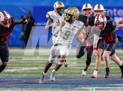 Thumbnail 2 in Langston Hughes vs. Gainesville (GHSA 6A Championship) photogallery.