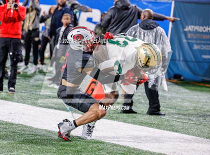 Thumbnail 3 in Langston Hughes vs. Gainesville (GHSA 6A Championship) photogallery.