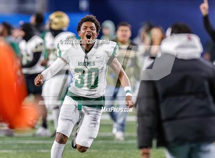 Thumbnail 2 in Langston Hughes vs. Gainesville (GHSA 6A Championship) photogallery.