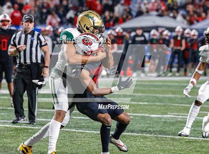 Thumbnail 2 in Langston Hughes vs. Gainesville (GHSA 6A Championship) photogallery.