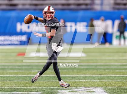 Thumbnail 2 in Langston Hughes vs. Gainesville (GHSA 6A Championship) photogallery.