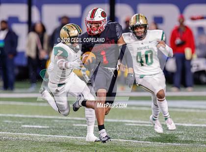 Thumbnail 2 in Langston Hughes vs. Gainesville (GHSA 6A Championship) photogallery.