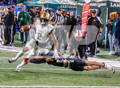 Thumbnail 3 in Langston Hughes vs. Gainesville (GHSA 6A Championship) photogallery.