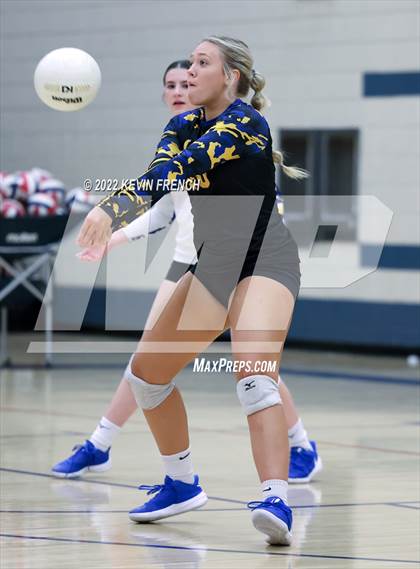 Thumbnail 3 in Marana @ Pinnacle (AIA 6A First Round Playoff) photogallery.