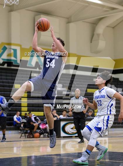 Thumbnail 3 in Maranatha Christian vs Chula Vista (Grossmont Winter Classic) photogallery.