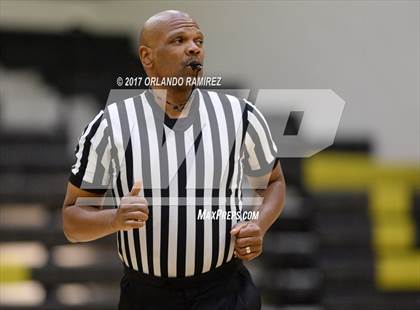 Thumbnail 1 in Maranatha Christian vs Chula Vista (Grossmont Winter Classic) photogallery.