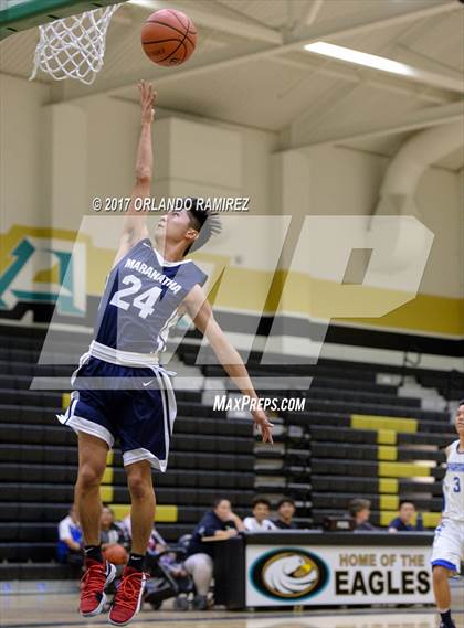 Thumbnail 3 in Maranatha Christian vs Chula Vista (Grossmont Winter Classic) photogallery.