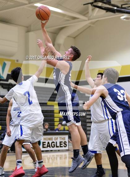 Thumbnail 3 in Maranatha Christian vs Chula Vista (Grossmont Winter Classic) photogallery.