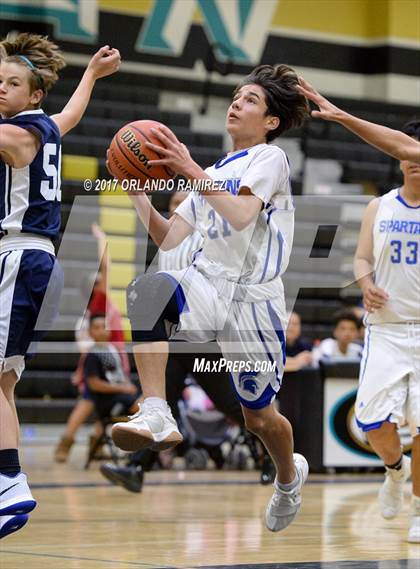 Thumbnail 2 in Maranatha Christian vs Chula Vista (Grossmont Winter Classic) photogallery.