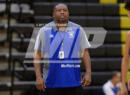 Thumbnail 3 in Maranatha Christian vs Chula Vista (Grossmont Winter Classic) photogallery.