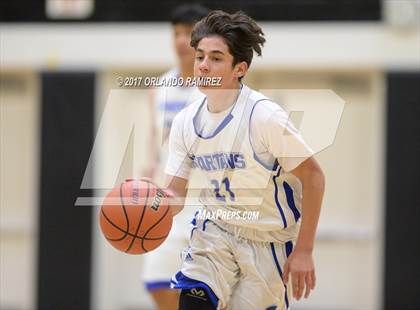 Thumbnail 3 in Maranatha Christian vs Chula Vista (Grossmont Winter Classic) photogallery.