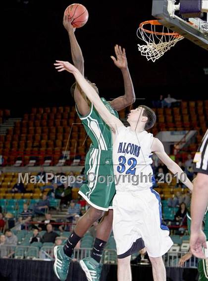 Thumbnail 1 in Aurora Central vs. Highlands Ranch (5A Quarterfinals) photogallery.