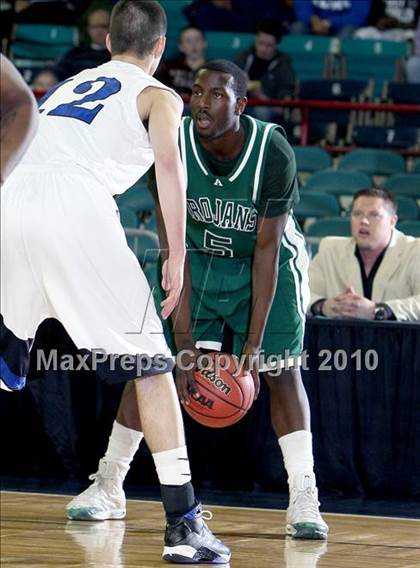 Thumbnail 2 in Aurora Central vs. Highlands Ranch (5A Quarterfinals) photogallery.
