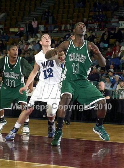 Thumbnail 1 in Aurora Central vs. Highlands Ranch (5A Quarterfinals) photogallery.