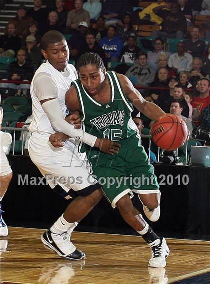 Thumbnail 1 in Aurora Central vs. Highlands Ranch (5A Quarterfinals) photogallery.