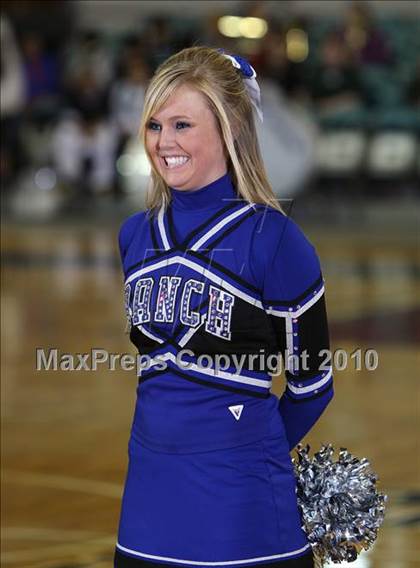 Thumbnail 2 in Aurora Central vs. Highlands Ranch (5A Quarterfinals) photogallery.