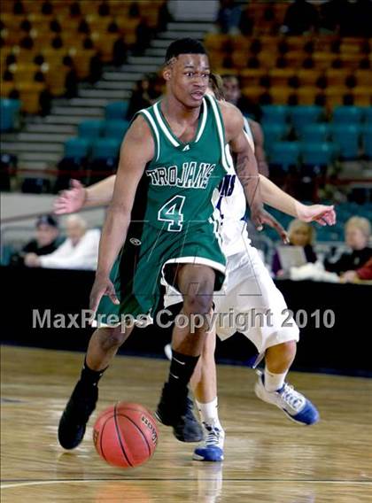 Thumbnail 2 in Aurora Central vs. Highlands Ranch (5A Quarterfinals) photogallery.