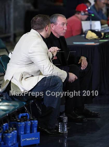 Thumbnail 1 in Aurora Central vs. Highlands Ranch (5A Quarterfinals) photogallery.