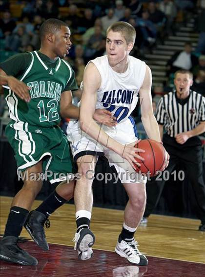Thumbnail 1 in Aurora Central vs. Highlands Ranch (5A Quarterfinals) photogallery.