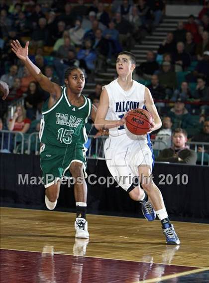 Thumbnail 1 in Aurora Central vs. Highlands Ranch (5A Quarterfinals) photogallery.