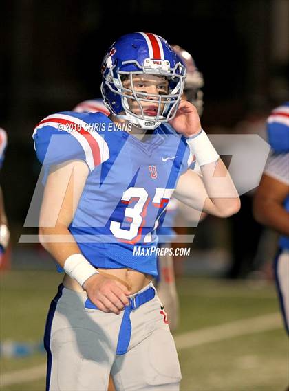 Thumbnail 2 in Memphis University vs. Baylor (TSSAA 2A Quarterfinal Playoff) photogallery.