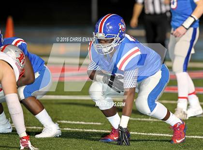 Thumbnail 3 in Memphis University vs. Baylor (TSSAA 2A Quarterfinal Playoff) photogallery.