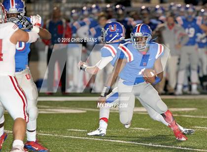 Thumbnail 2 in Memphis University vs. Baylor (TSSAA 2A Quarterfinal Playoff) photogallery.