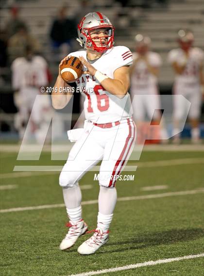 Thumbnail 2 in Memphis University vs. Baylor (TSSAA 2A Quarterfinal Playoff) photogallery.