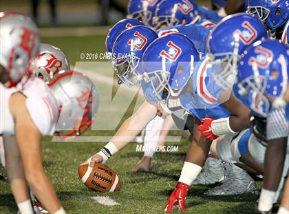 Thumbnail 3 in Memphis University vs. Baylor (TSSAA 2A Quarterfinal Playoff) photogallery.